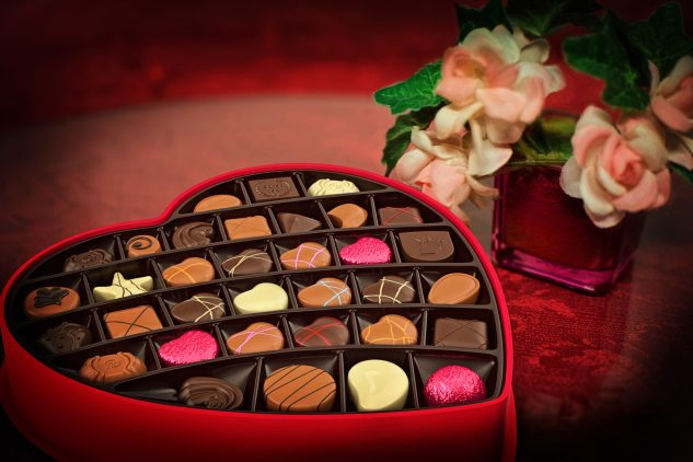 box-celebration-chocolates-356365.jpg
